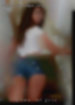 I take  pleasure hot girls in giving pleasure.
